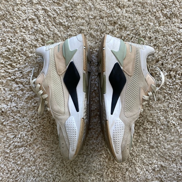 Puma Chunky Dad Sneakers - Picture 4 of 4